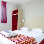 Hotel Kyriad Rouen Sud - Val De Reuil 3*