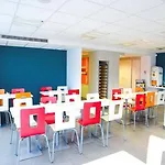 Hotel Kyriad Rouen Sud - Val De Reuil 3*