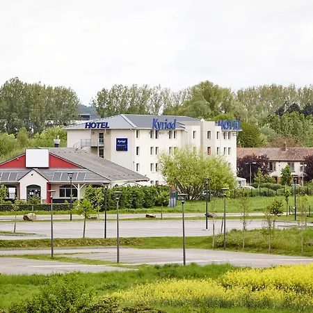 Kyriad Rouen Sud - Val De Reuil Валь-де-Рёй