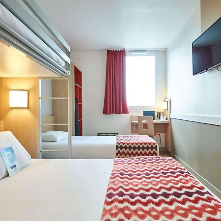 Hotel Kyriad Rouen Sud - Val De Reuil 3*