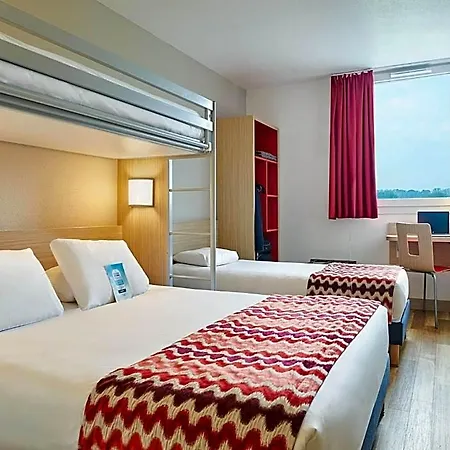 Kyriad Rouen Sud - Val De Reuil Hotel 3*