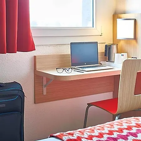Hotel Kyriad Rouen Sud - Val De Reuil 3*