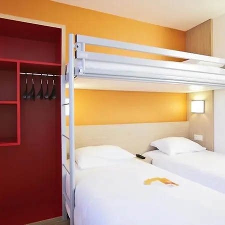 Hotel Kyriad Rouen Sud - Val De Reuil