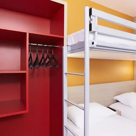 호텔 Kyriad Rouen Sud - Val De Reuil 3*