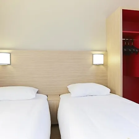 Kyriad Rouen Sud - Val De Reuil Ξενοδοχείο