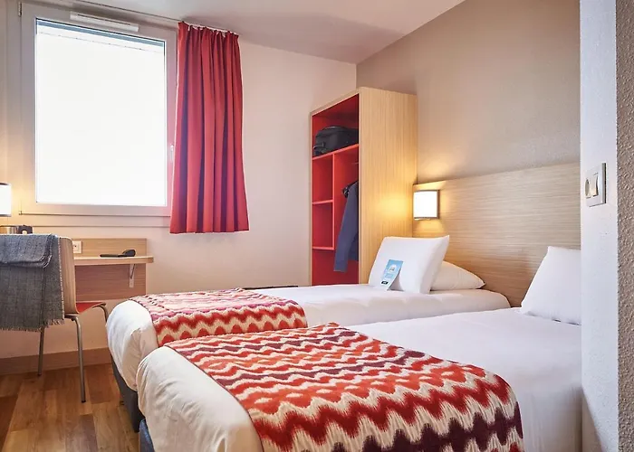 Hotel Kyriad Rouen Sud - Val De Reuil Val-de-Reuil