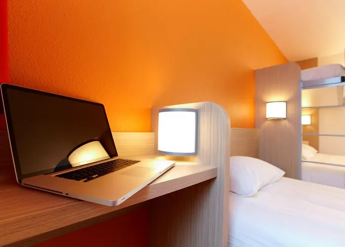 Hotel Kyriad Rouen Sud - Val De Reuil