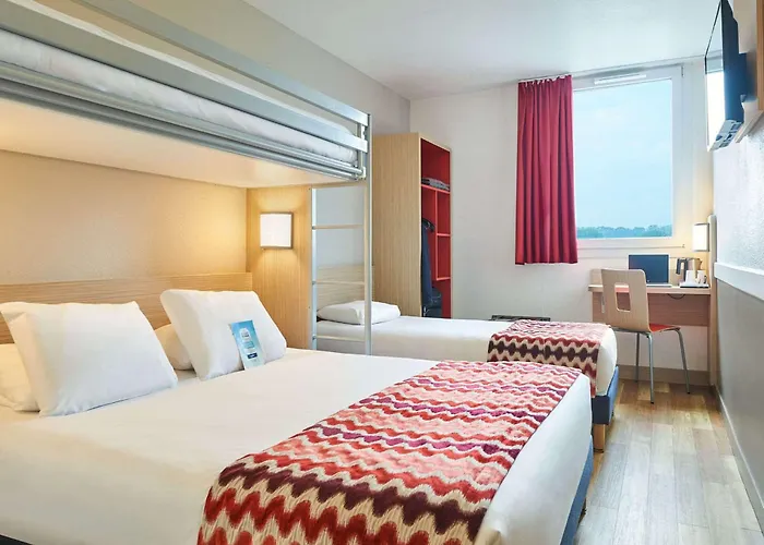 Hotel Kyriad Rouen Sud - Val De Reuil 3*