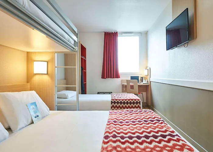 Hotel Kyriad Rouen Sud - Val De Reuil 3*