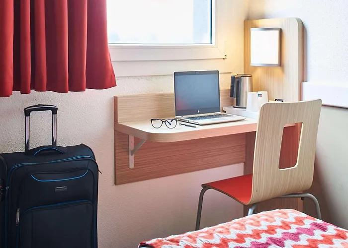 Kyriad Rouen Sud - Val De Reuil 3*