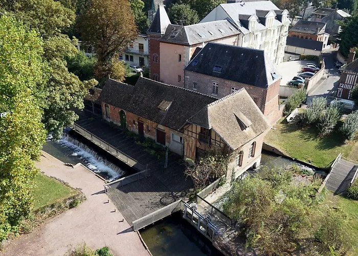 Kyriad Rouen Sud - Val De Reuil Hotel 3*