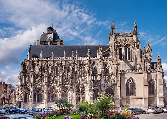 Kyriad Rouen Sud - Val De Reuil 3* Val-de-Reuil