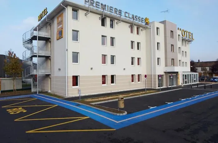 Hotel Kyriad Rouen Sud - Val De Reuil 3*