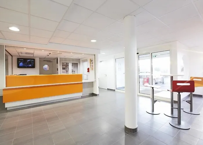 Kyriad Rouen Sud - Val De Reuil Hotel 3*