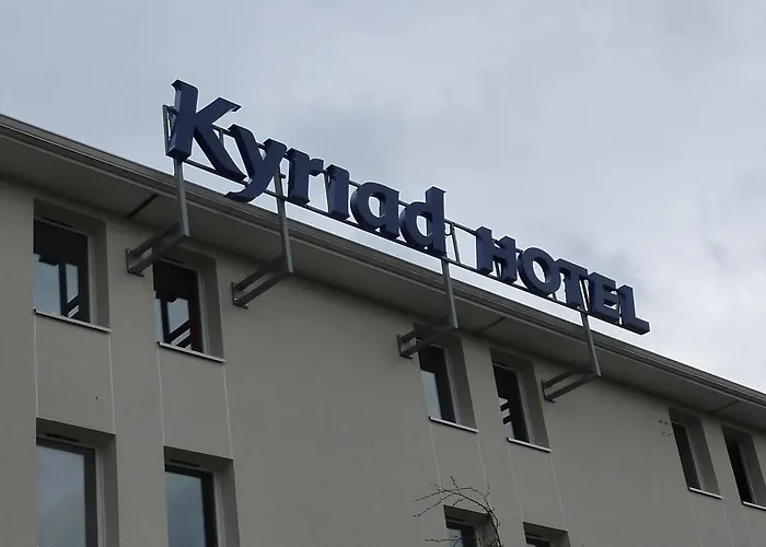 Hotel Kyriad Rouen Sud - Val De Reuil Val-de-Reuil